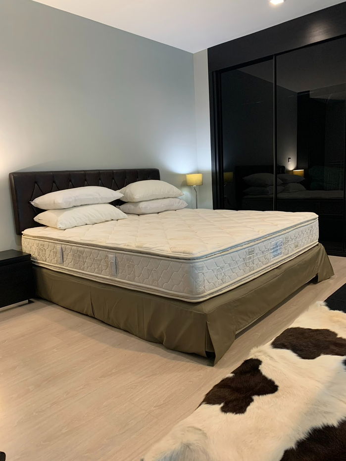 รูป TA-0689🏙️ Rhythm Sukhumvit 44/1 Duplex 1 ห้องนอน  ติด BTS พระโขนง 0 เมตร 19500 บาท ทักไลน์ 0918954144 - รูปที่ 2/9