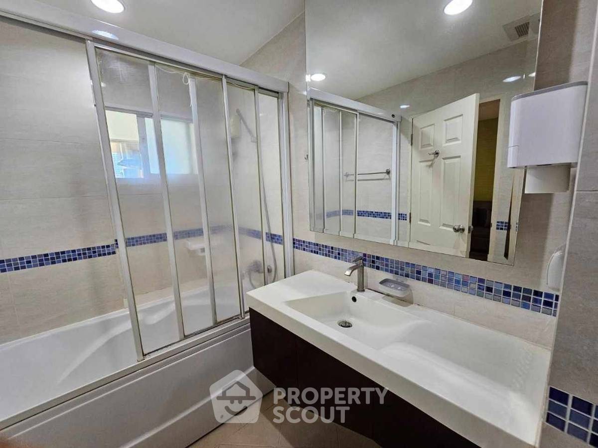 picture 1-BR Condo at Life @ Sukhumvit 65 near BTS Phra Khanong (ID 1551628) - 5/9