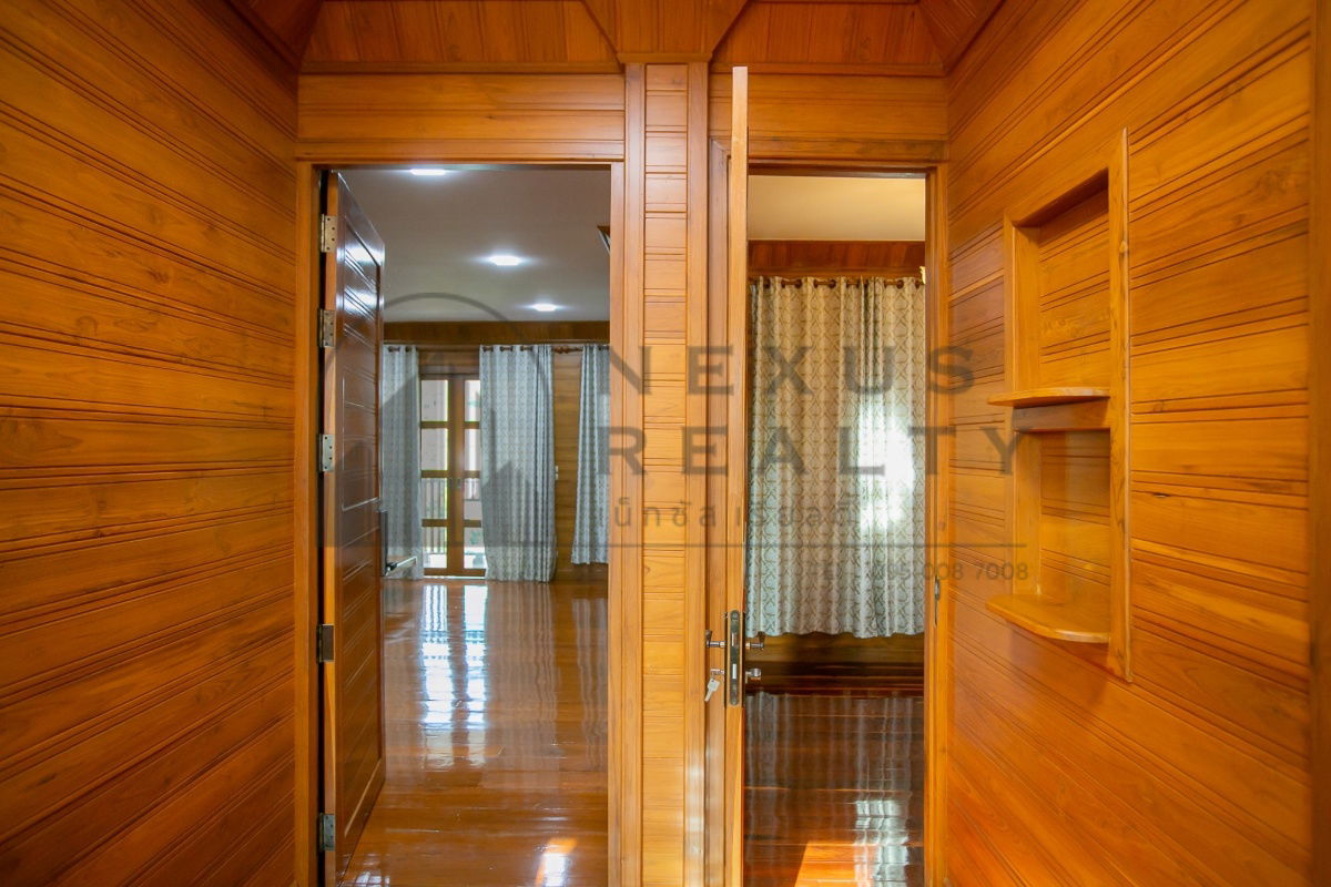 picture ✨Luxury Teakwood House for Rent near MRT Ratchadaphisek – Cozy Living, Prime Location✨ - 25/75