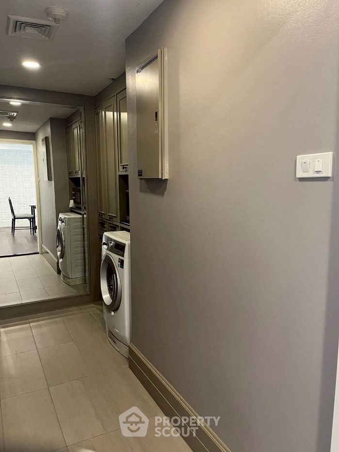picture 2-BR Condo at Somkid Gardens Condominium near BTS Chit Lom (ID 2308395) - 12/17