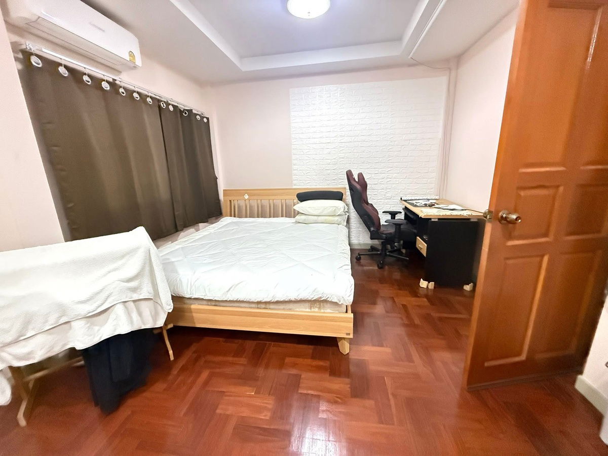 รูป ทาวน์โฮม3ชั้น ซอยชัยพฤกษ์23-ตลิ่งชัน ใกล้ทางด่วน เข้าเมืองสะดวก ไม่ต้องเสียส่วนกลาง - รูปที่ 8/14