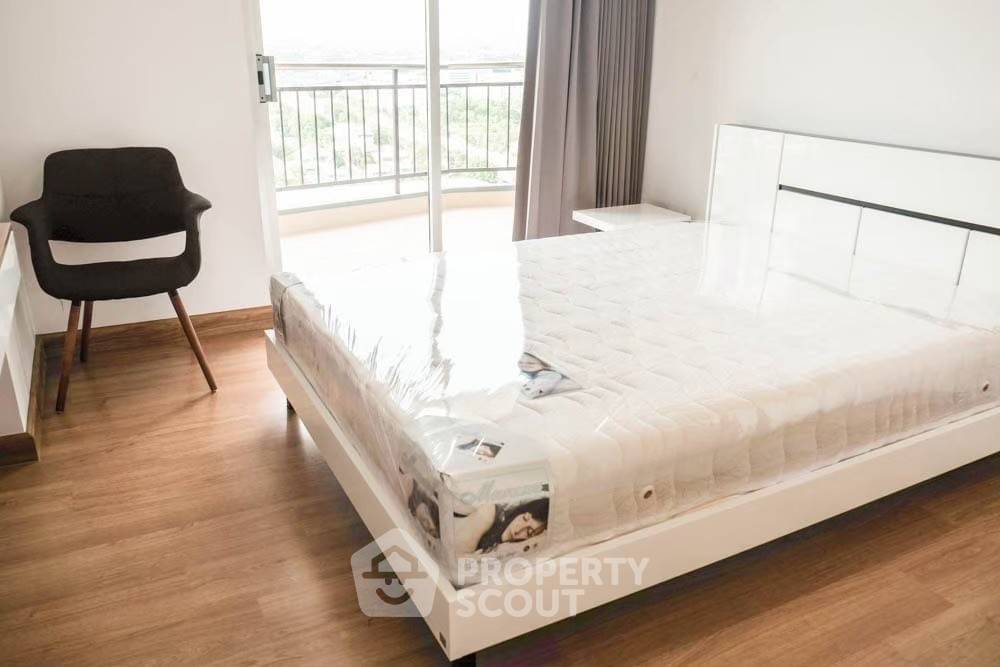 picture 2-BR Condo at Supalai Park Ekamai - Thonglor near ARL Ramkhamhaeng (ID 1537475) - 3/19