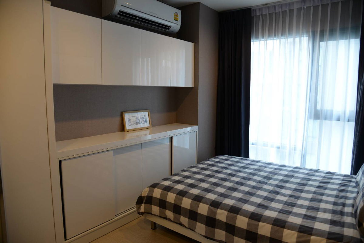 picture Rhythm Sukhumvit 36-38    2 Bedrooms 2 Bathrooms size 55 Sq.m.   - 4/5