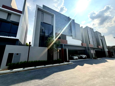 Houses for rent Seri Thai Rode : 🏡✨ Luxury House for Rent – Bugaan Krungthep Kreetha ✨🏡