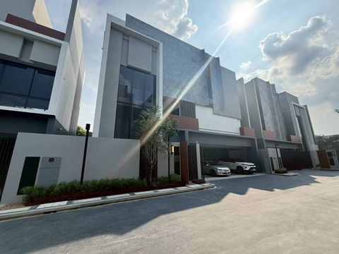 🏡✨ Luxury House for Rent – Bugaan Krungthep Kreetha ✨🏡