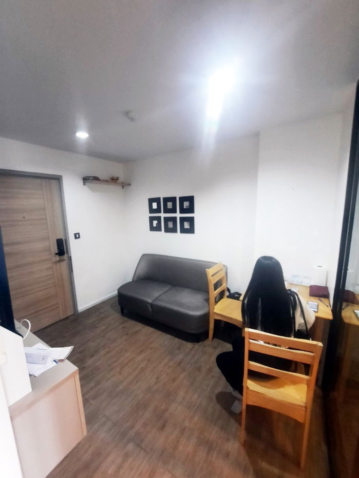 รูป ***ให้เช่า Tropicana Condo เอราวัณ (กระจกกั้น!!! 29ตรม + แอร์ 2ตัว!!!) LINE : @Feelgoodhome (มี@หน้า) - รูปที่ 4/13