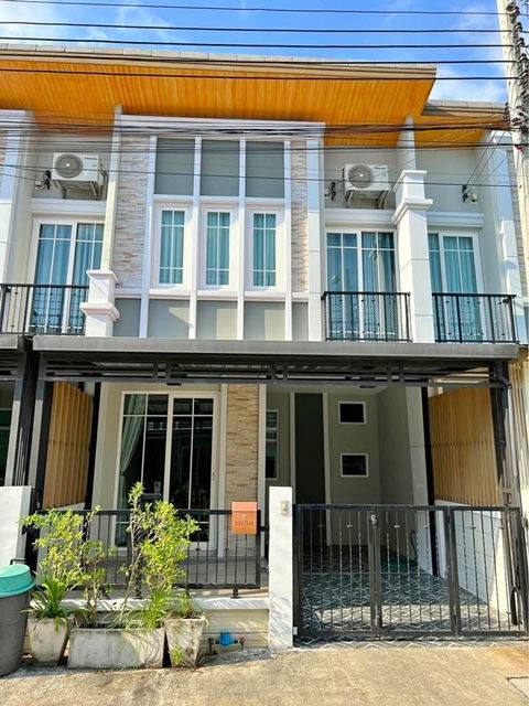 picture Ratchaphruek Market 2.3 km.Townhouse for rent 2-storey 18sq.wa. 138 sq.m. Bangna Suanluang Mega Bang - 1/8