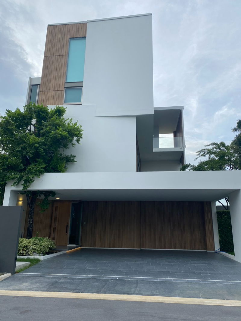 บ้านเดี่ยวให้เช่า : ให้เช่า วีเว่ กรุงเทพกรีฑา Luxury house