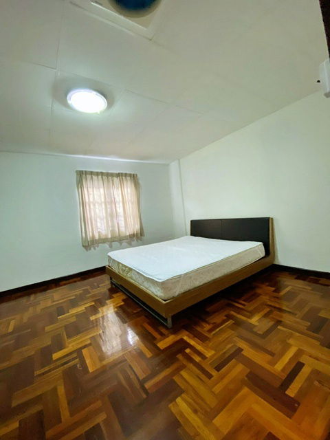 picture LatPhrao WangHin 79-85 BTS Senanikom 2.1 km. 2-story townhouse for rent 2 bed 2 bath near Oakbury I - 3/8