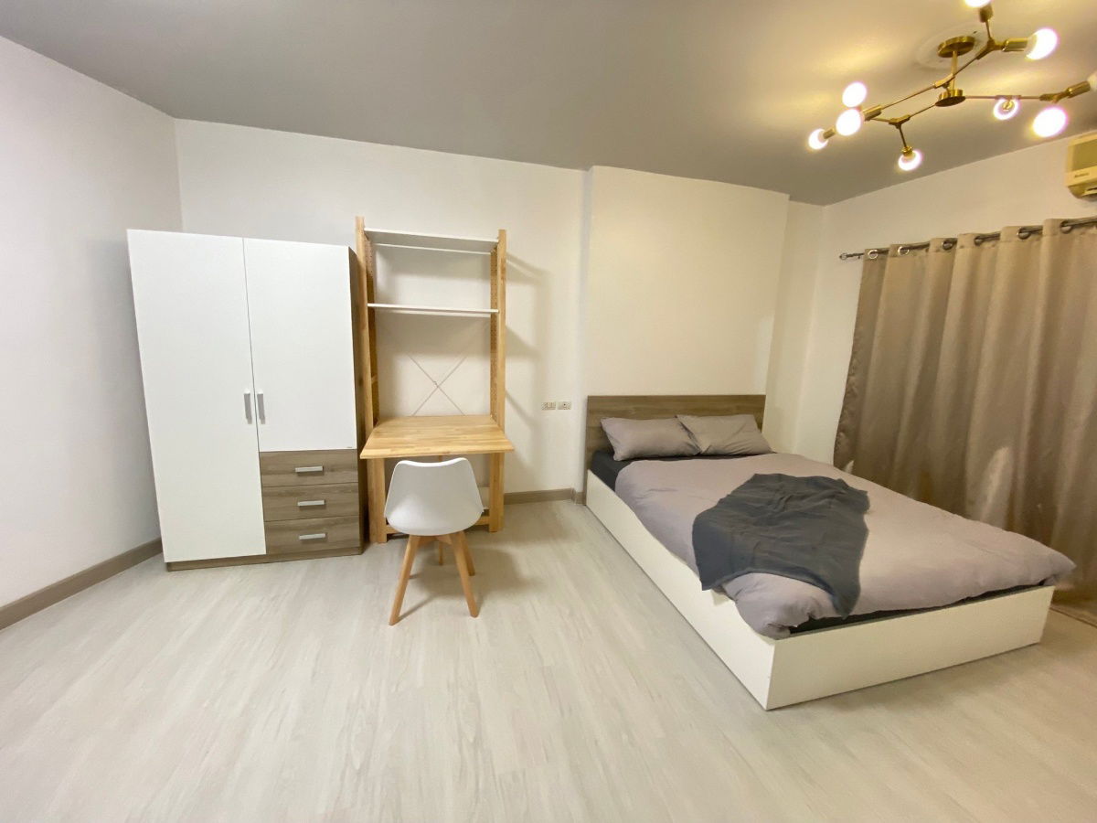 picture MRT Huai Khwang 800 m. Price  9,500 Baht Condo Supalai City Home Ratchada ( Rental ) - 1/9