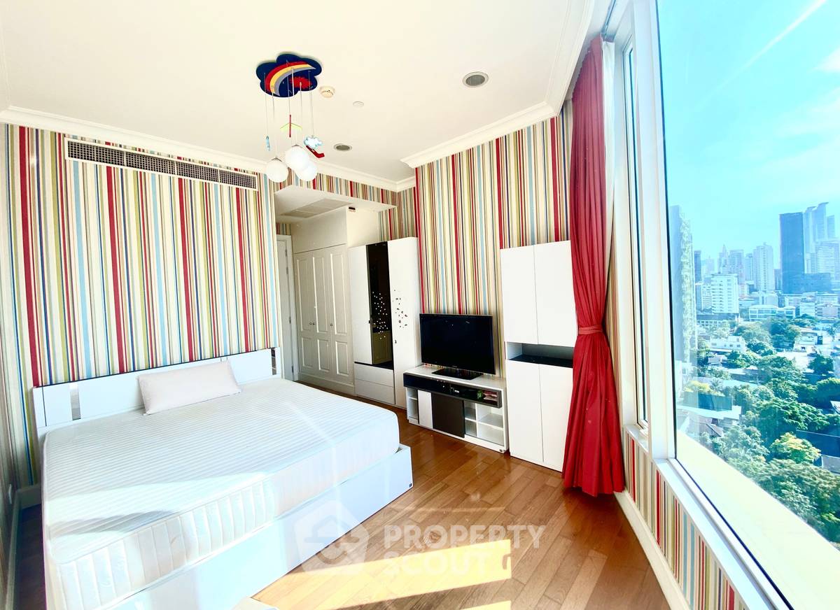 picture 4-bed 4-bath Condo size 355 sq.m. at Royce Private Residences by BTS Asoke for rent (ID 992943) - 5/16