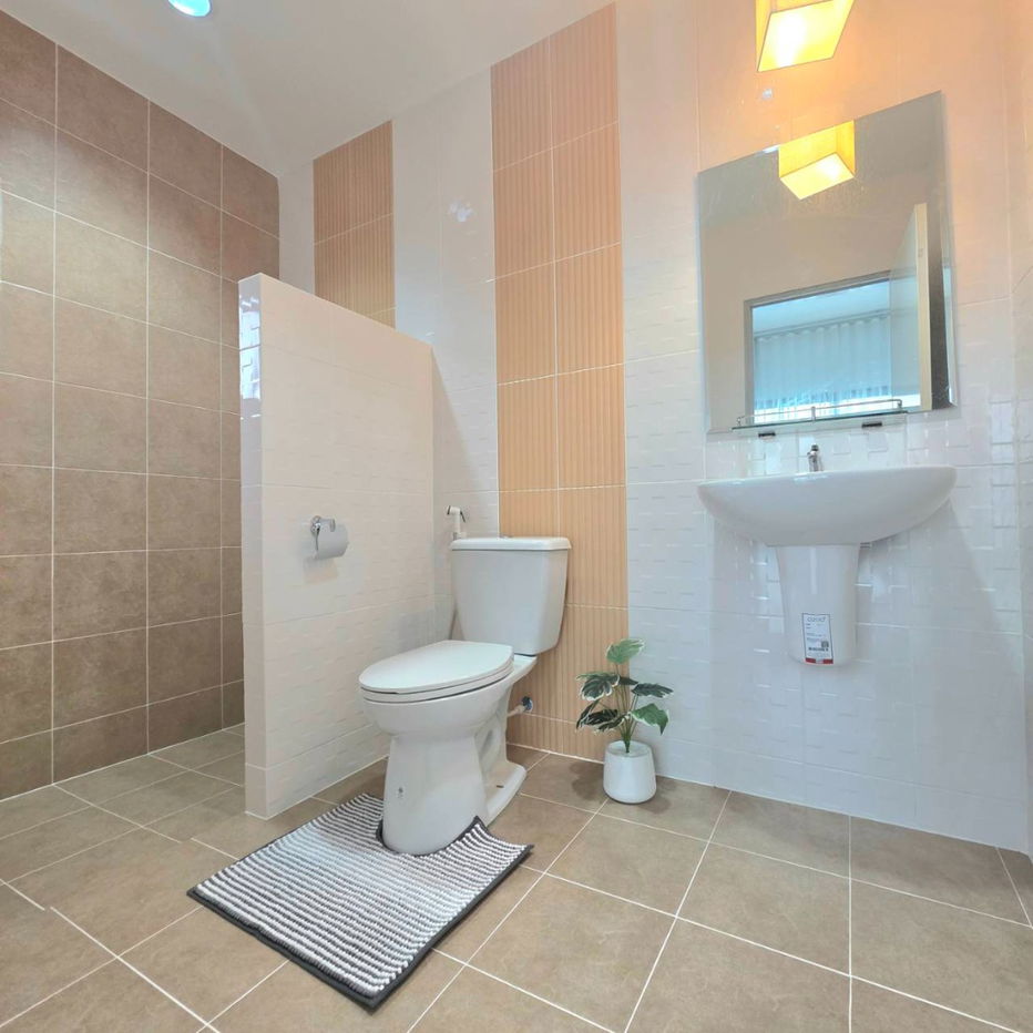 picture 💖 Beautiful, Spacious & Fully Furnished Home Only 3.xx MB — Banglamung, Chonburi 📍 Close to Pattaya & Laem Chabang - 20/28
