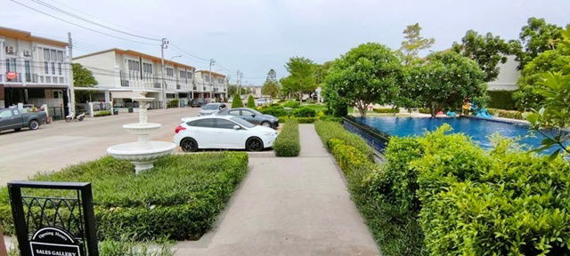 picture Bangna Suanluang Luxury project with central area Ratchaphruek Market 2.3 km. Townhouse for rent 2-s - 5/8