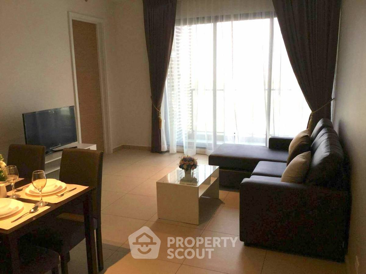 picture 2-BR Condo at The Lofts Ekkamai near BTS Ekkamai (ID 711676) - 1/21