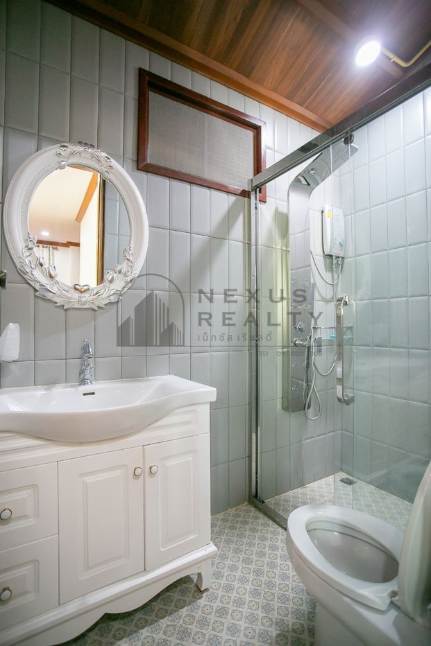 picture ✨Luxury Teakwood House for Rent near MRT Ratchadaphisek – Cozy Living, Prime Location✨ - 48/75