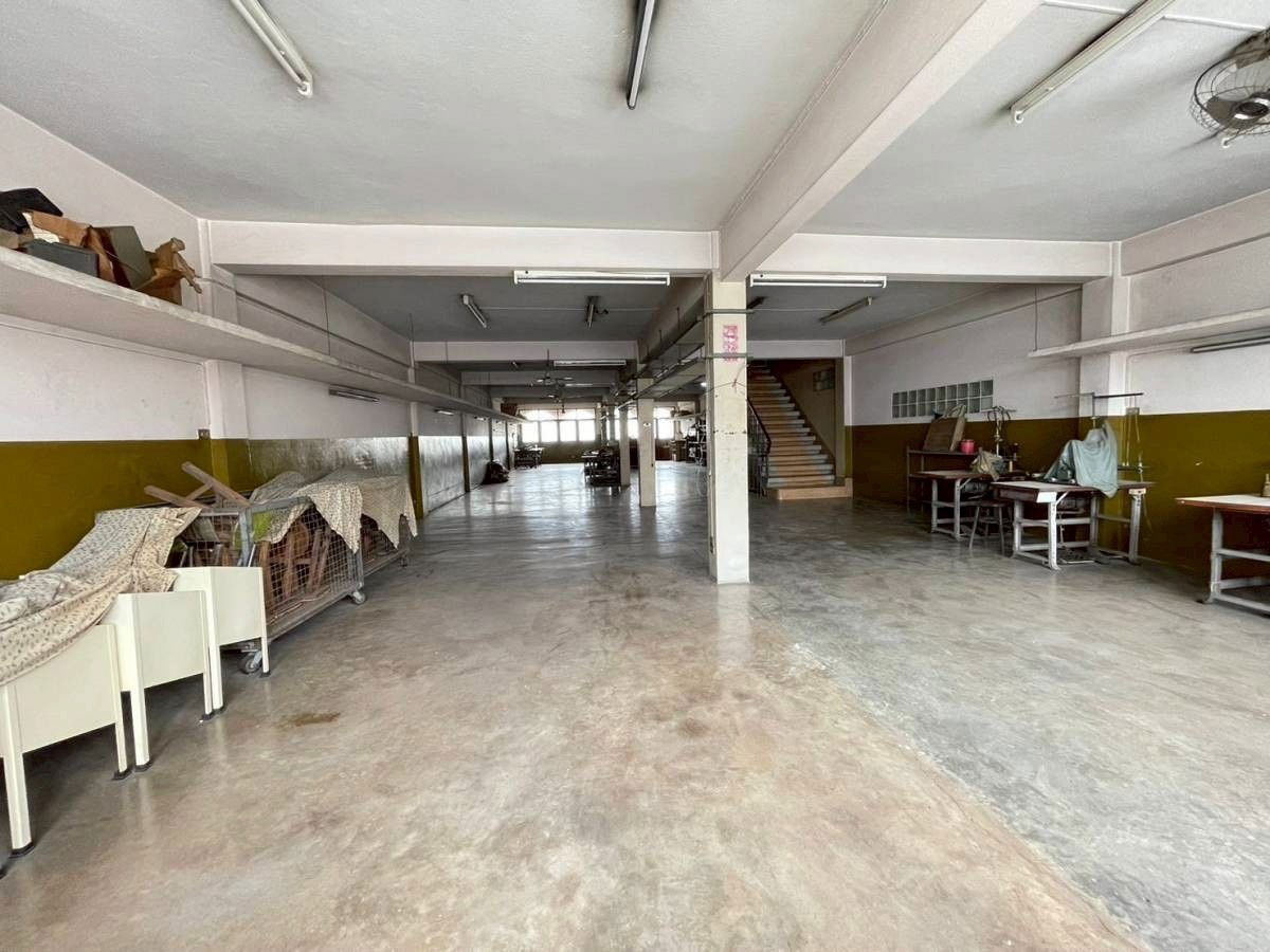 picture For Sale: 2 Adjacent Commercial Buildings, 5 Storeys + Mezzanine Floor Prime on Rama VI Soi 19, Ratchathewi , Phaya Thai, Bangkok. - 5/14