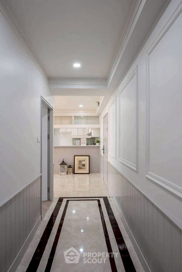 picture 2-BR Condo at Saranjai Mansion Condominium near BTS Nana (ID 2308392) - 9/11