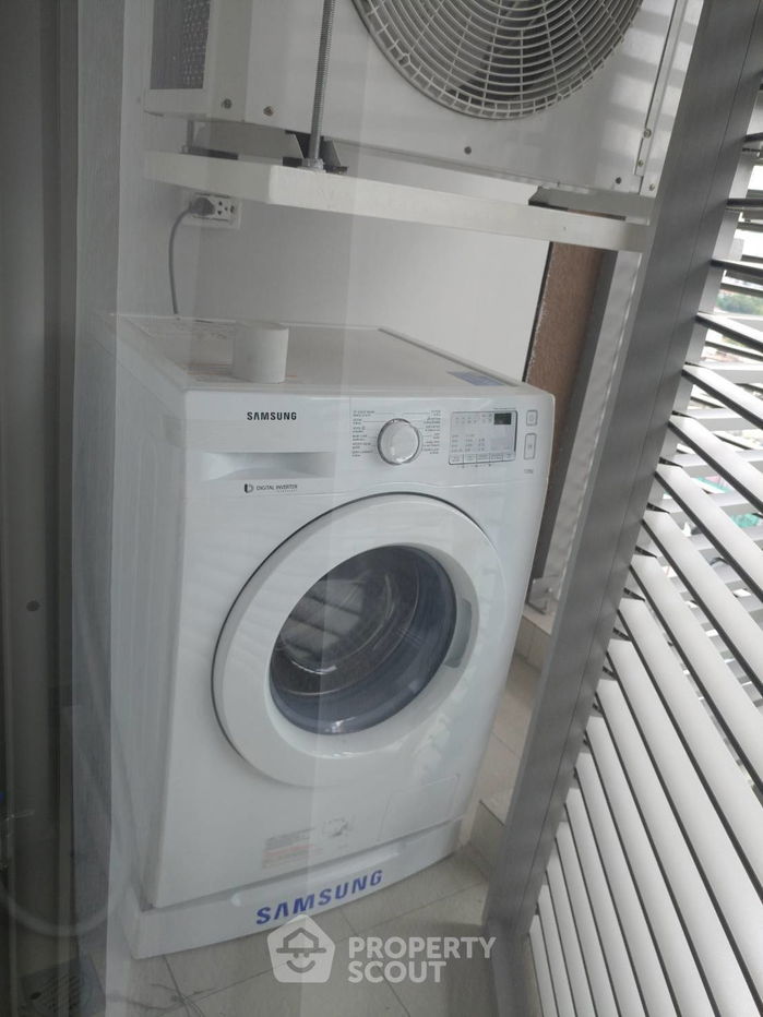 picture 2-BR Condo at The Lofts Ekkamai near BTS Ekkamai (ID 711676) - 9/21