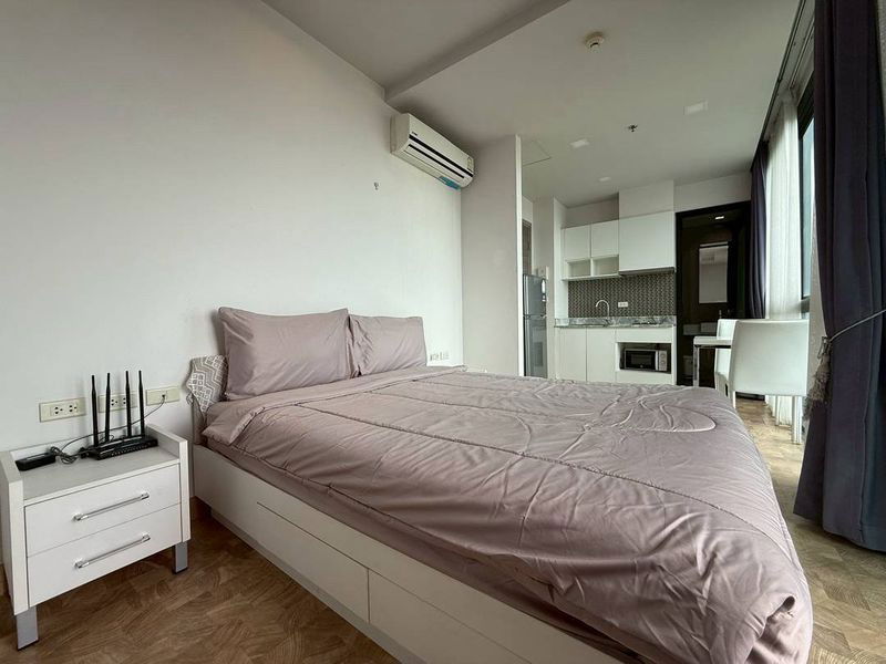 picture ⛵ Posh ⛵ Foreinger qota / City view / 8F / Studio room for quick sale彡 - 2/9