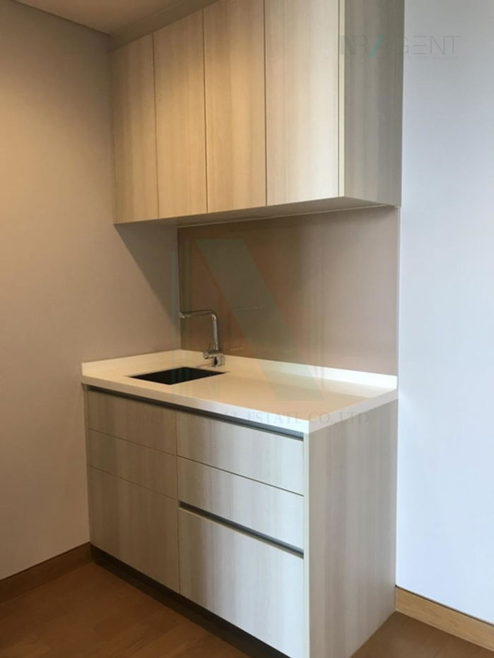 picture For rent condo THE LUMPINI 24 Building 1, Floor 9,1 bed room, Room size 31.00 sqm - 7/8
