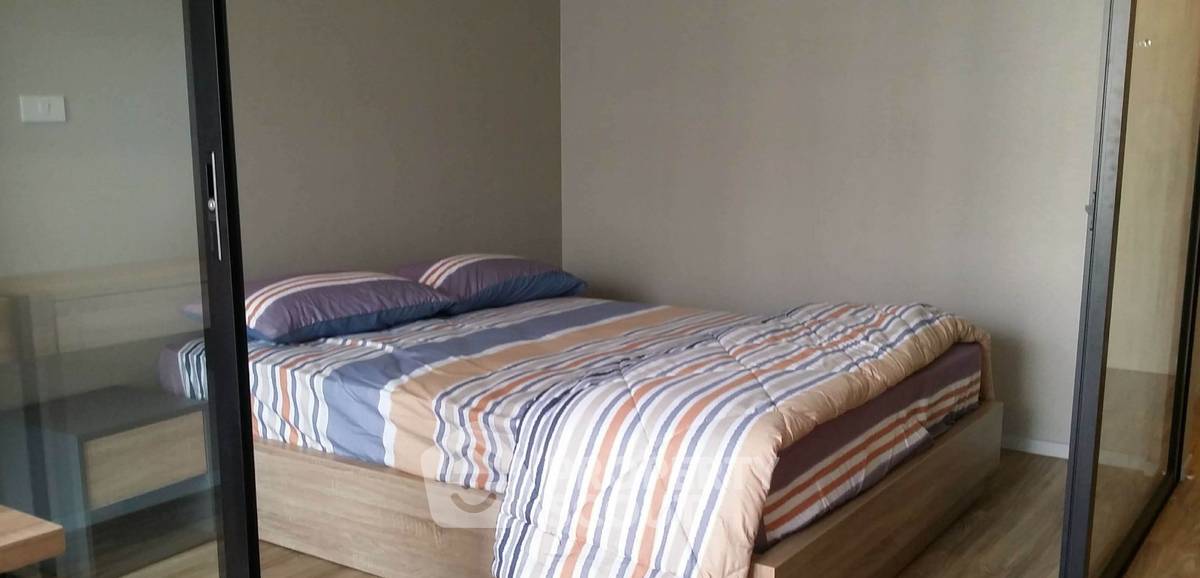 picture 1-BR Condo at Blossom Condo @ Sathorn-Charoenrat near BTS Surasak (ID 450296) - 5/6