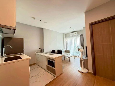 ✅Astra Sky River for rent, 14th floor, size 32 sq m, 24,000 baht ☎️064-792-4426 (Ben)