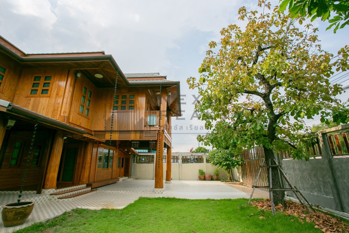 picture ✨Luxury Teakwood House for Rent near MRT Ratchadaphisek – Cozy Living, Prime Location✨ - 67/75