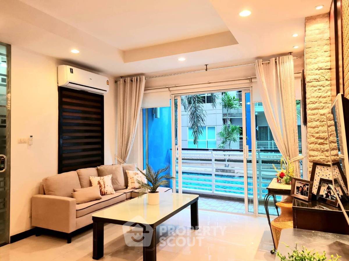 รูป คอนโด 2-ห้องนอน ที่ อเวนิว 61 คอนโดมิเนียม ใกล้ BTS ทองหล่อ (ID 2308009) - รูปที่ 3/14