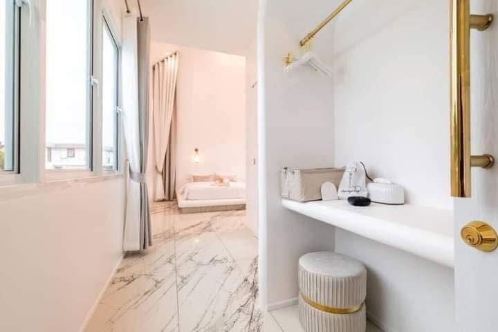 picture For rent pool villa style modern Pattaya Kaotalo - 8/25