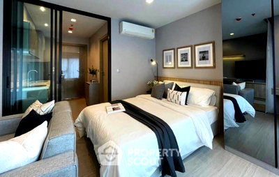 Condos for rent : High-Floor 1-BR Condo 28 Sqm At Life Asoke - Rama 9, 300m to MRT Phra Ram 9 (ID 2301791)