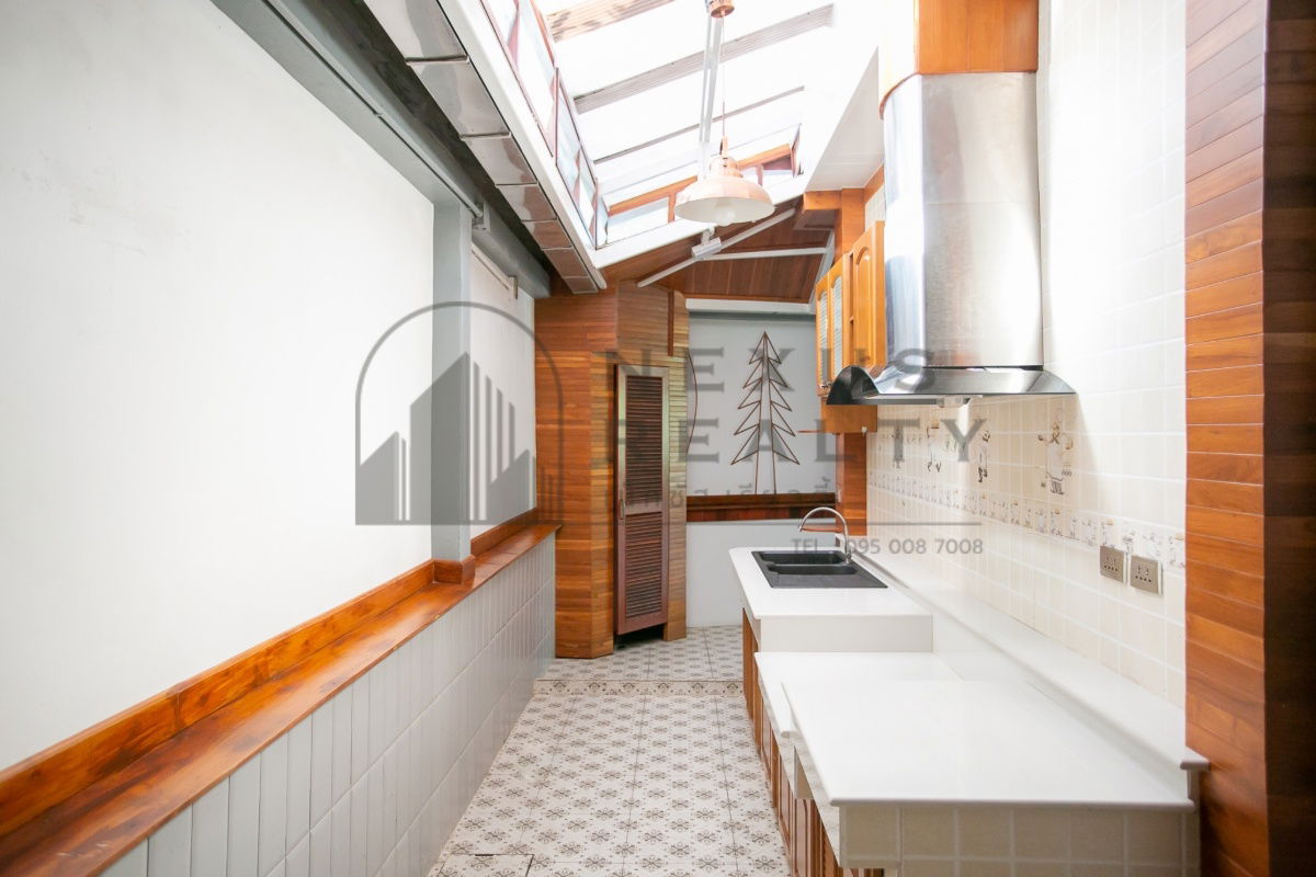 picture ✨Luxury Teakwood House for Rent near MRT Ratchadaphisek – Cozy Living, Prime Location✨ - 44/75