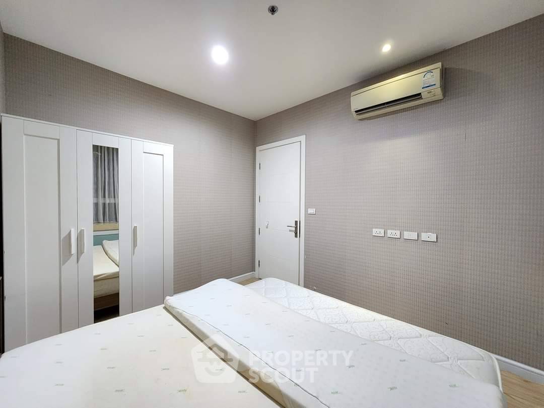 picture 1-BR Condo at T.c. Green Rama 9 near MRT Phra Ram 9 (ID 1811394) - 7/15