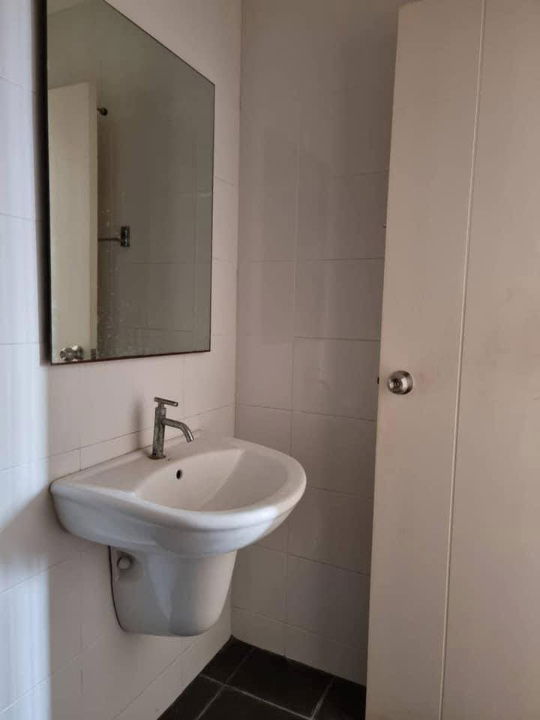 รูป ปล่อยเช่า The Trust Condo Ngamwongwan  ** 7,000 บ./ด. **  30 ตรม.  1ห้องนอน 1ห้องน้ำ  ชั้น 17 - รูปที่ 13/19