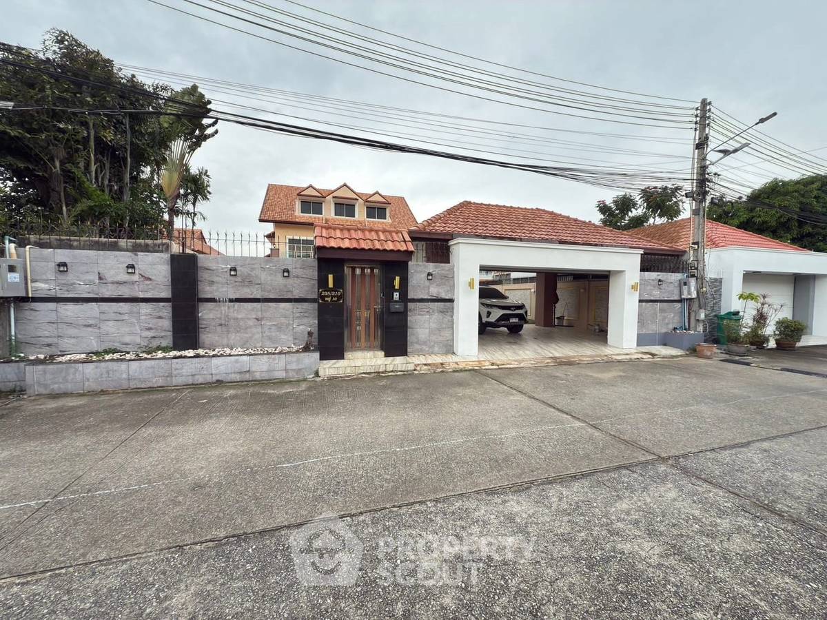 picture 5-BR Villa at Pattaya Lagoon Resort close to Pattaya South (ID 2297143) - 5/16