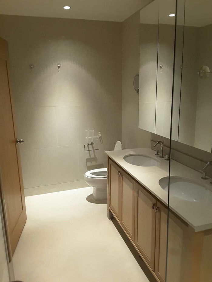 picture The Emporio Place  2 Bedrooms 3 Bathrooms size 67 Sq.m.   - 2/7