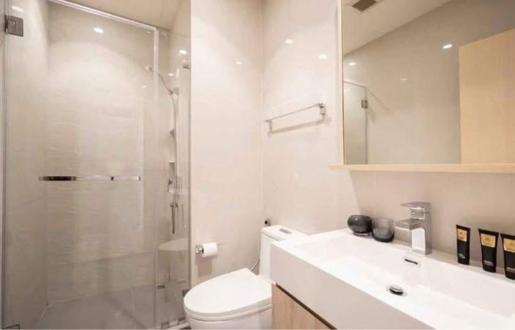 picture For rent✨ MARU EKKAMAI 2 🔥 Line ID @034etfin 📲 2 Bedrooms 2 Bathrooms ✨ 🐶 Pet Friendly 😸 - 18/22