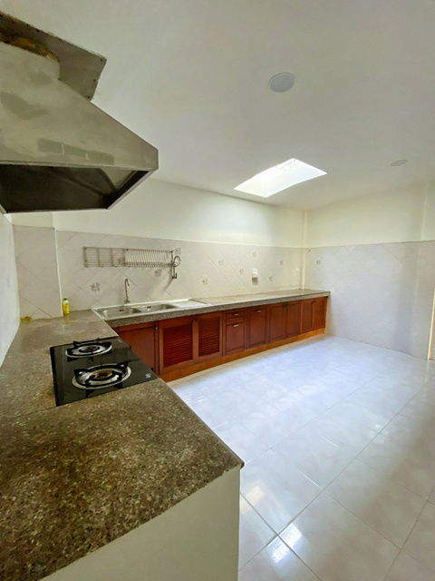 picture LatPhrao WangHin 79-85 BTS Senanikom 2.1 km. 2-story townhouse for rent 2 bed 2 bath near Oakbury I - 6/8