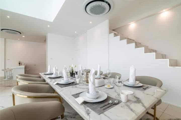 picture For rent pool villa style modern Pattaya Kaotalo - 24/25