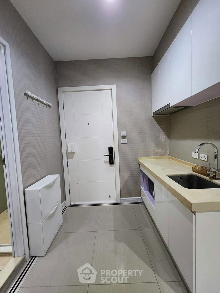picture 1-BR Condo at T.c. Green Rama 9 near MRT Phra Ram 9 (ID 1811394) - 11/15