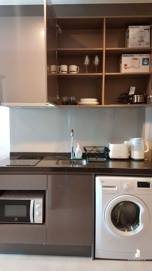 รูป ✨Flash Deal ✨RHYTHM Asoke ( 2Bed 1Bath 42SQM.) แต่งครบพร้อมอยู่ !! เพียง 27,000บาทต่อเดือน Tel.0981315848 @propmatch - รูปที่ 2/4