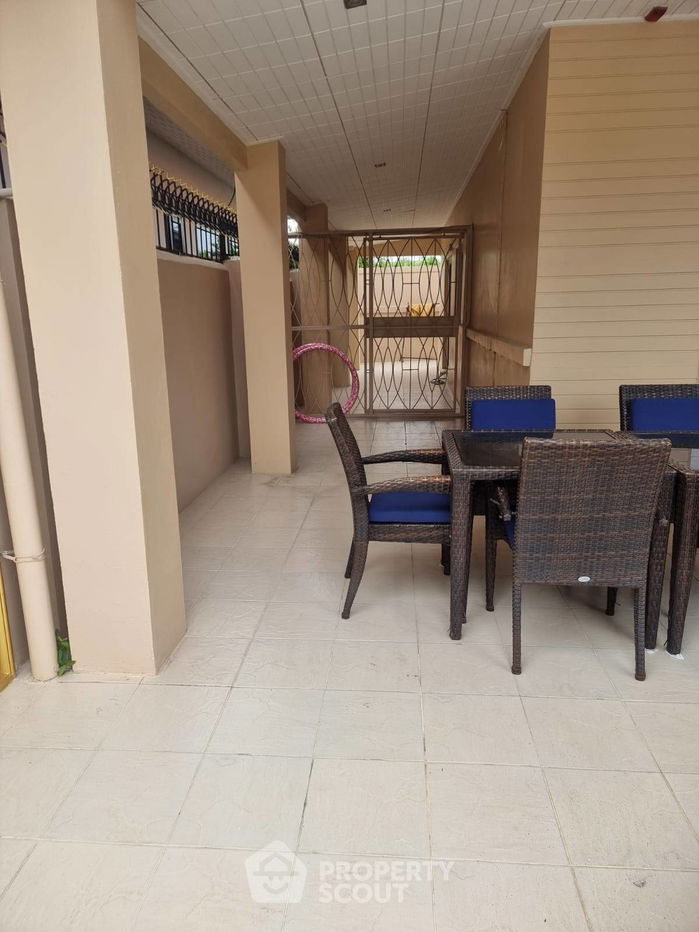 picture 5-BR Villa at Pattaya Lagoon Resort close to Pattaya South (ID 2297143) - 10/16