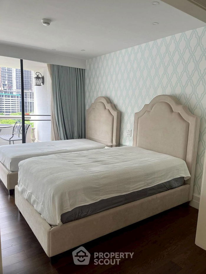picture 2-BR Condo at Somkid Gardens Condominium near BTS Chit Lom (ID 2308395) - 14/17