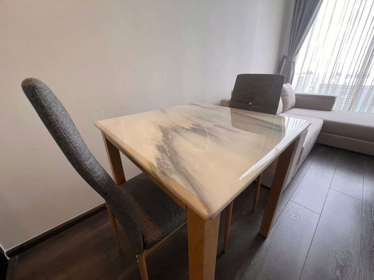 picture #R6319 🎉 140968 Condo for rent KnightsBridge Space Ratchayothin - 4/7