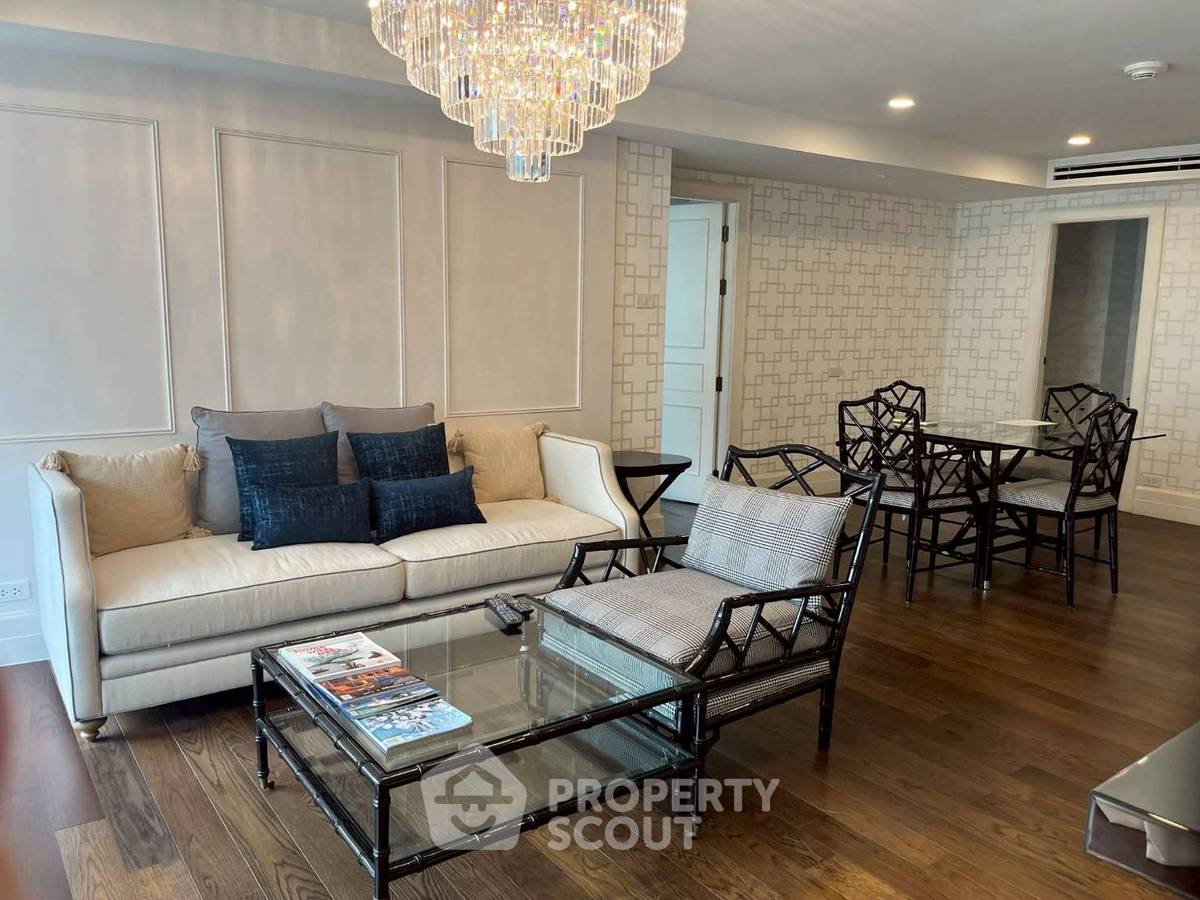 picture 2-BR Condo at Somkid Gardens Condominium near BTS Chit Lom (ID 2308395) - 1/17