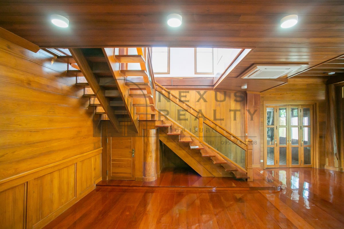 picture ✨Luxury Teakwood House for Rent near MRT Ratchadaphisek – Cozy Living, Prime Location✨ - 54/75