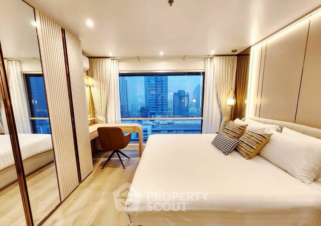รูป คอนโด 1-ห้องนอน ที่ สุขุมวิท สวีท คอนโดมิเนียม ใกล้ BTS นานา (ID 2308144) - รูปที่ 3/15