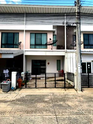ทาวน์โฮมให้เช่า : 🏡 ให้เช่าบ้าน Modi Villa โมดิ วิลล่า บางบัวทอง (สมบัติบุรี)  