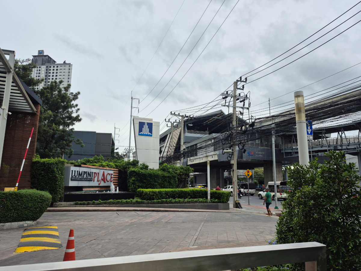 รูป ขายด่วน! ห้องพร้อมอยู่!  2.3 ล้านบาท - ลุมพินีเพลส ศรีนครินทร์-หัวหมาก สเตชั่น - รูปที่ 9/11