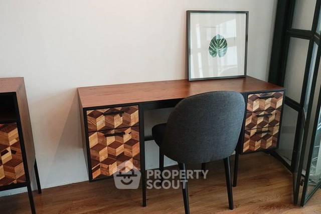 picture 1-BR Condo at Baan Sathorn Chaopraya near BTS Krung Thon Buri (ID 392518) - 4/10