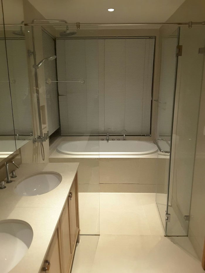 picture The Emporio Place  2 Bedrooms 3 Bathrooms size 67 Sq.m.   - 3/7